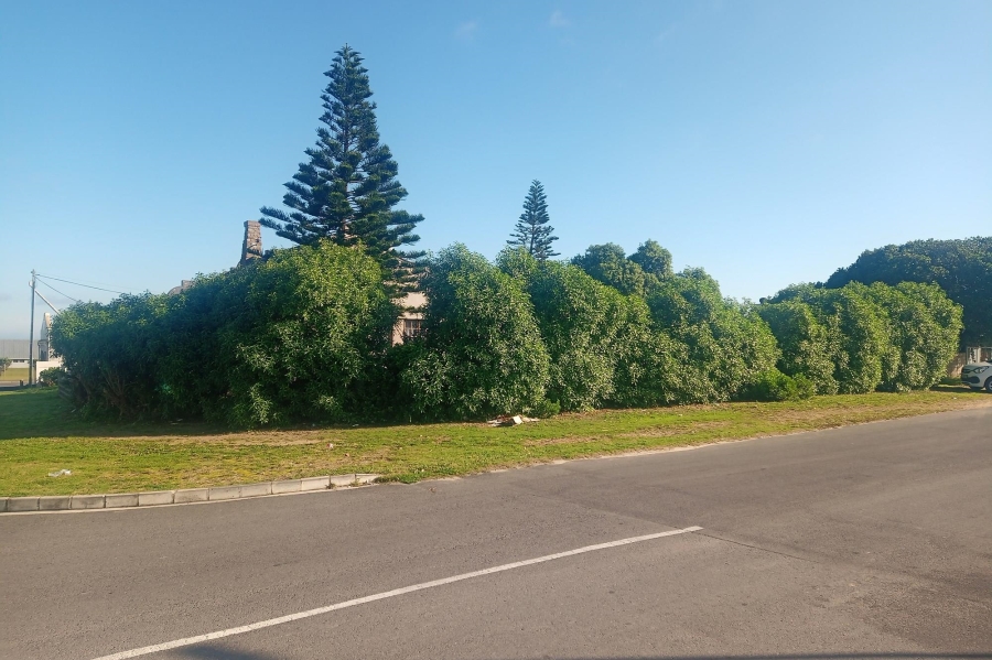 2 Bedroom Property for Sale in Gansbaai Central Western Cape